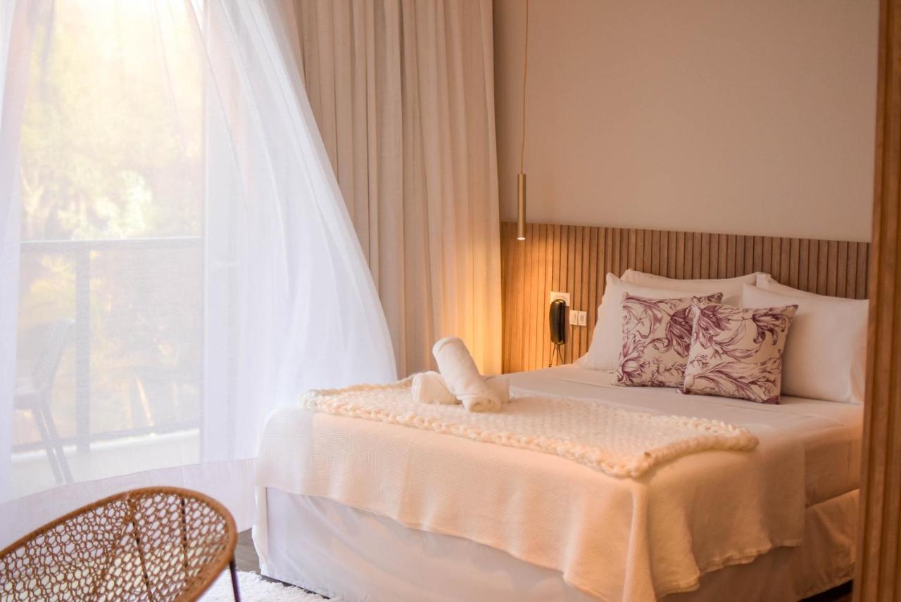 Pousada Boutique Villa Valley Прая-ду-Роса Екстер'єр фото